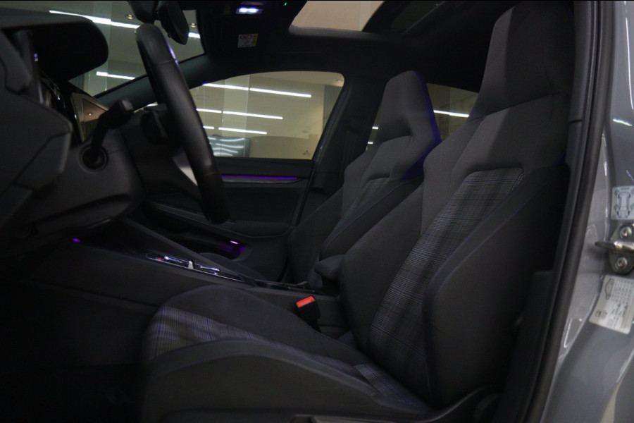 Volkswagen Golf 1.4 eHybrid GTE /PANO/NARDO/IQLIGHT/CARPLAY/ACC/VOL