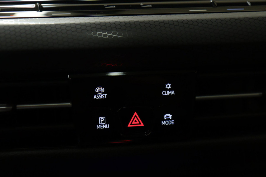Volkswagen Golf 1.4 eHybrid GTE /PANO/NARDO/IQLIGHT/CARPLAY/ACC/VOL