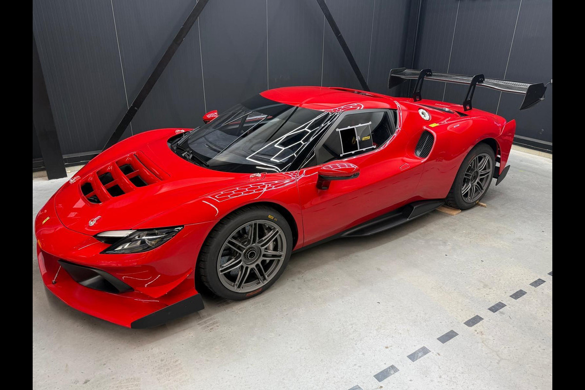 Ferrari 296 GTB 3.0 V6 Challenge Nieuw 2026