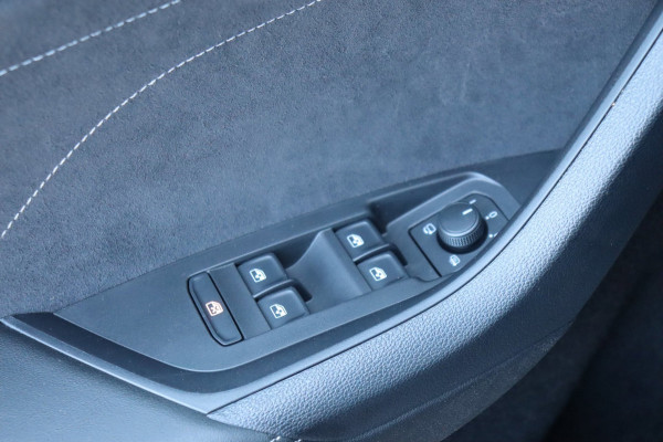 Škoda Kodiaq 1.5 TSI Sportline Business org.NL trekhaak el.klep stoelverw camera