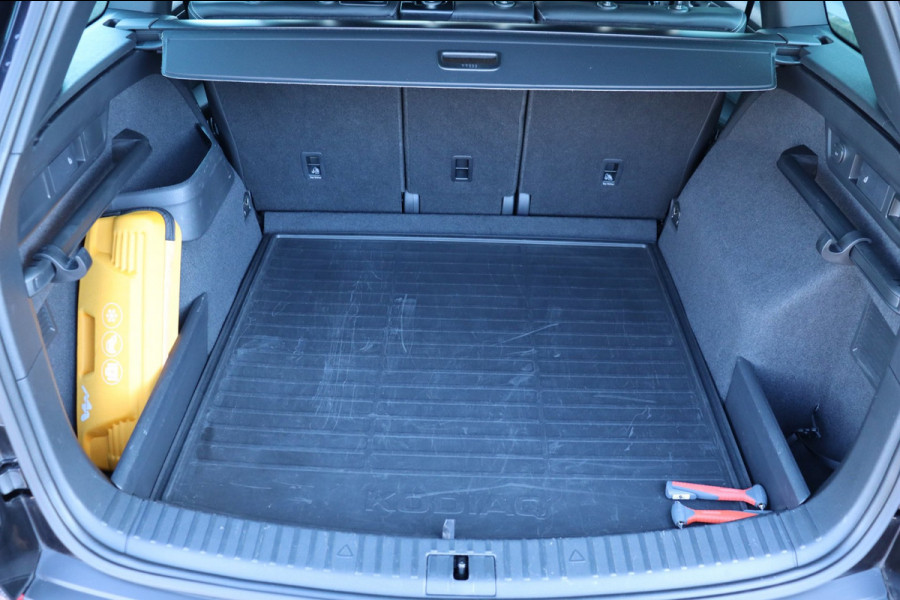 Škoda Kodiaq 1.5 TSI Sportline Business org.NL trekhaak el.klep stoelverw camera