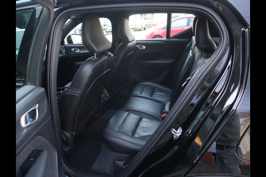 Volvo XC40 Recharge P8 AWD R-Design Navi / Trekh / Elekramen / Camera / SOH 91,68