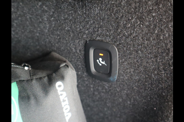 Volvo XC40 Recharge P8 AWD R-Design Navi / Trekh / Elekramen / Camera / SOH 91,68