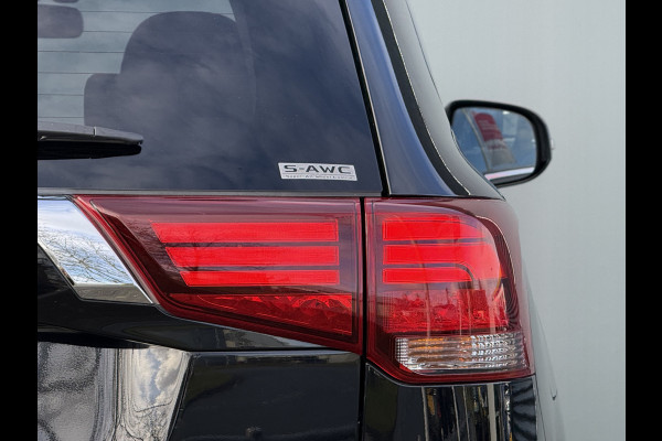 Mitsubishi Outlander BWJ 2021 | 2.4 225PK PHEV Pure | CLIMA | NAVI | STOELVERW | LEDER | CAMERA A | CARPLAY |
