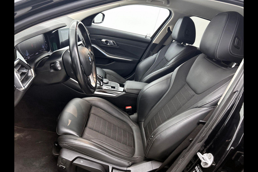 BMW 3 Serie Touring 330e High Executive Black Line | Sport Line | TREKHAAK | CARPLAY
