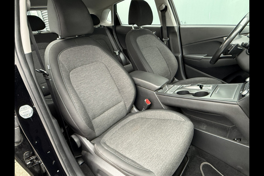 Hyundai Kona BWJ 12-2020 | SOH 94,9% EV Comfort 64 kWh | CLIMA | CAMERA A | LICHTMETAAL | PDC | NAVI