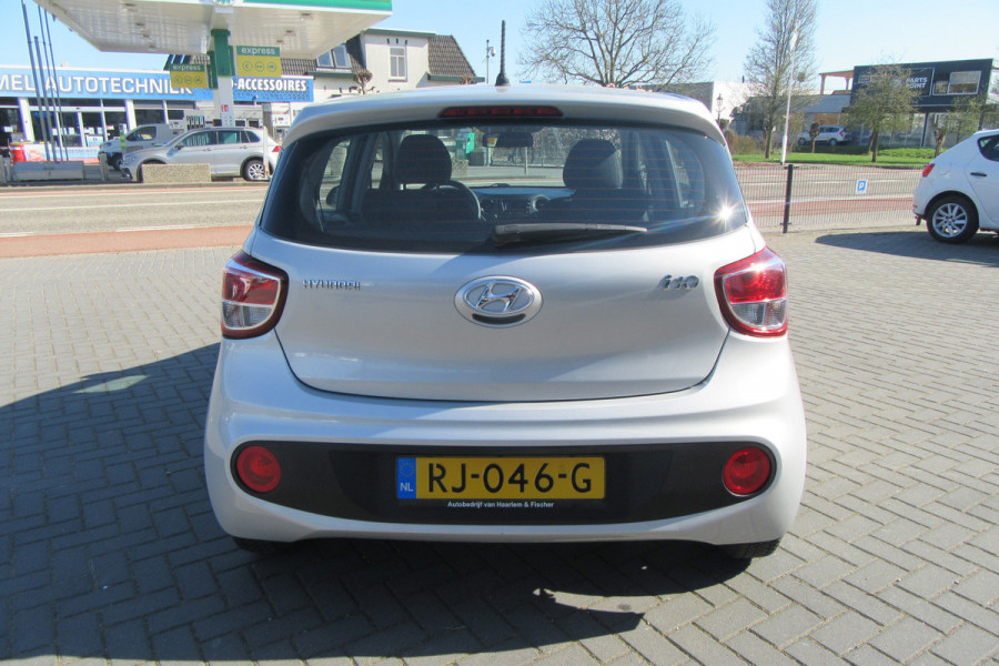 Hyundai i10 1.0i i-Motion, Airco, 4 Seizoenenbanden