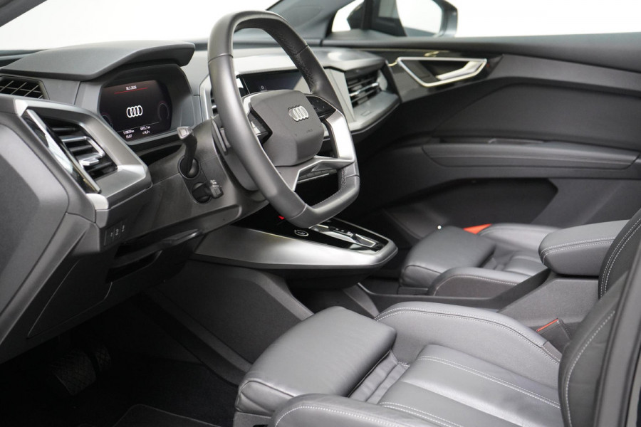 Audi Q4 e-tron 40 Launch edition Advanced Plus 77 kWh | SoH 93% | Panoramadak | Adaptive Cruise | Navigatie | Carplay | Stoelverwarming