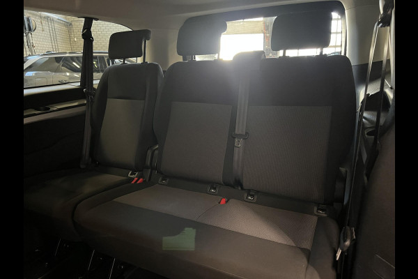 Toyota PROACE Electric Verso L2 Extra Range Cool 75 kWh 9p Personen bus | Climate Control | Apple Carplay/Android Auto | Parkeer sensoren | Cruise Control | Bumpers in kleur