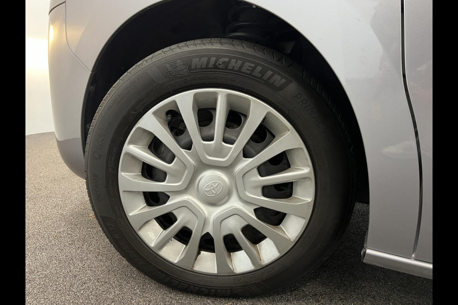 Toyota PROACE Electric Verso L2 Extra Range Cool 75 kWh 9p Personen bus | Climate Control | Apple Carplay/Android Auto | Parkeer sensoren | Cruise Control | Bumpers in kleur