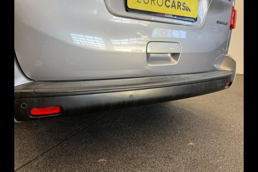 Toyota PROACE Electric Verso L2 Extra Range Cool 75 kWh 9p Personen bus | Climate Control | Apple Carplay/Android Auto | Parkeer sensoren | Cruise Control | Bumpers in kleur