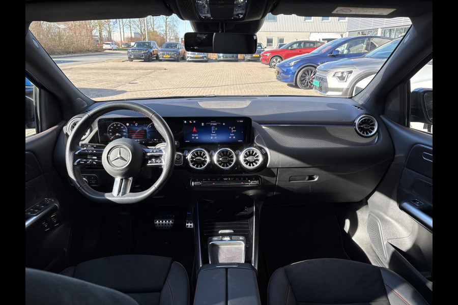 Mercedes-Benz B-Klasse 250 e Star Edition AMG Line | PHEV | Stoelverwarming | Camera | Sportstoelen | Climate control | BTW verrekenbaar