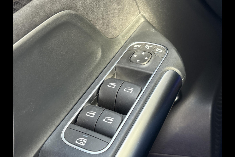 Mercedes-Benz B-Klasse 250 e Star Edition AMG Line | PHEV | Stoelverwarming | Camera | Sportstoelen | Climate control | BTW verrekenbaar