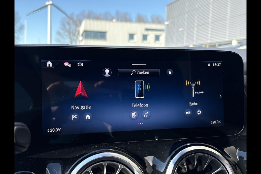 Mercedes-Benz B-Klasse 250 e Star Edition AMG Line | PHEV | Stoelverwarming | Camera | Sportstoelen | Climate control | BTW verrekenbaar