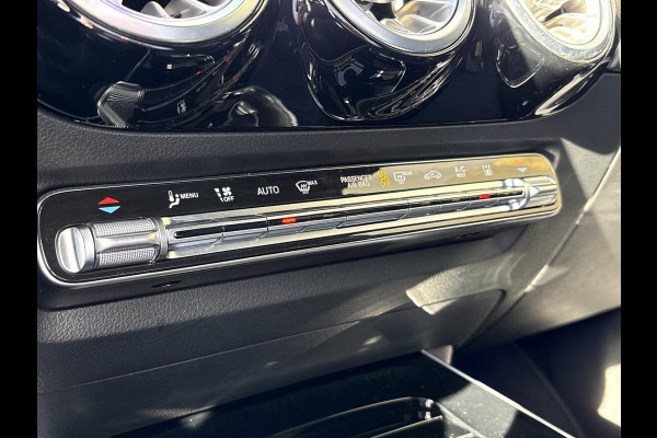 Mercedes-Benz B-Klasse 250 e Star Edition AMG Line | PHEV | Stoelverwarming | Camera | Sportstoelen | Climate control | BTW verrekenbaar