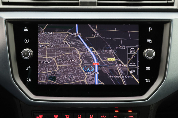 Seat Arona 1.0 TSI Style Business Intense Camera, Keyless, Apple Carplay, Trekhaak, ACC