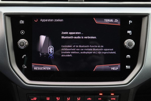 Seat Arona 1.0 TSI Style Business Intense Camera, Keyless, Apple Carplay, Trekhaak, ACC