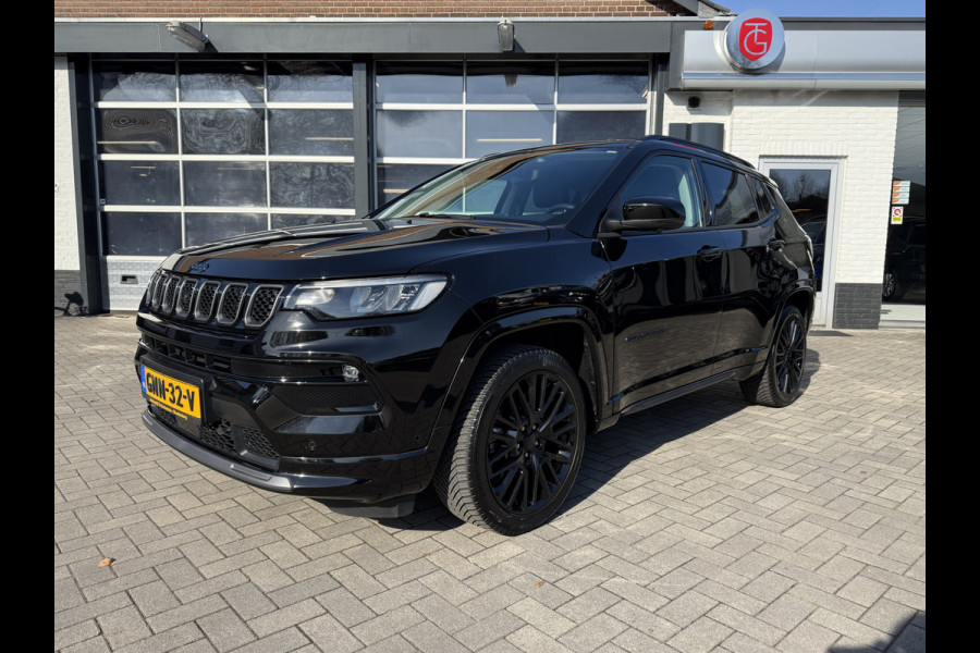 Jeep Compass 4xe 240 Plug-in Hybrid Electric S Summit Full option