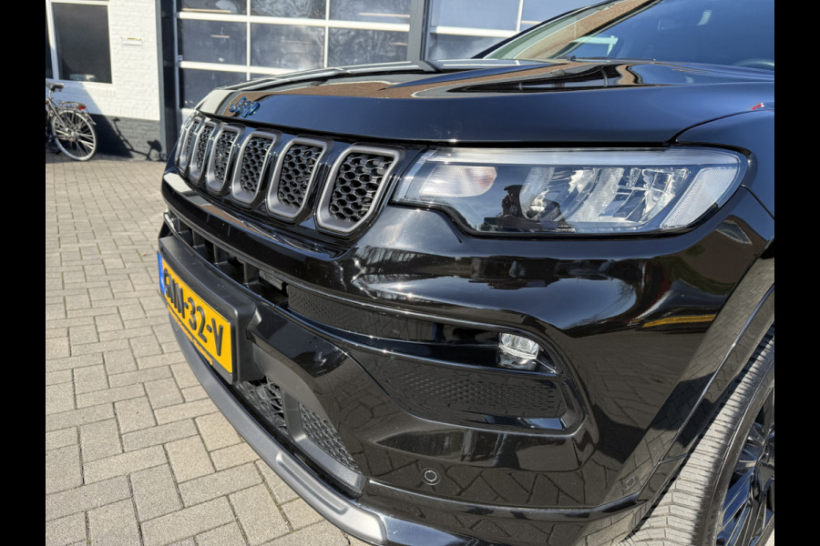 Jeep Compass 4xe 240 Plug-in Hybrid Electric S Summit Full option