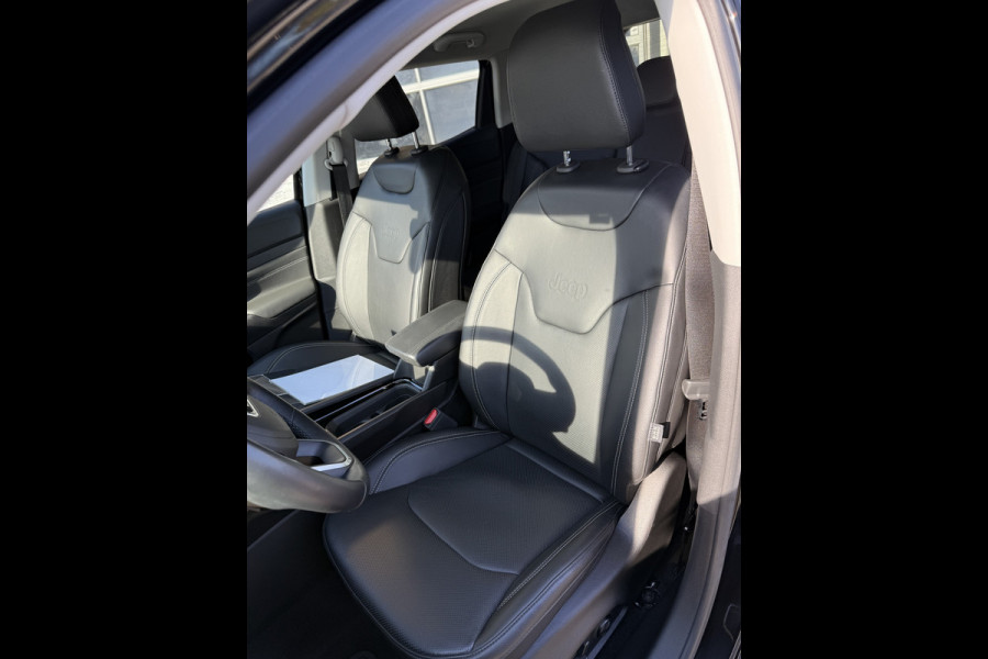 Jeep Compass 4xe 240 Plug-in Hybrid Electric S Summit Full option