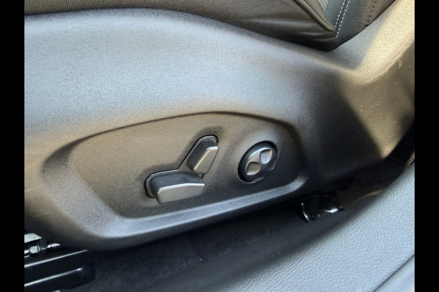 Jeep Compass 4xe 240 Plug-in Hybrid Electric S Summit Full option