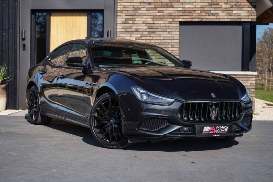 Maserati Ghibli 2.0 MHEV GranSport GT 330PK Pano/B&W/21"/Sport-seats/Full-Nero