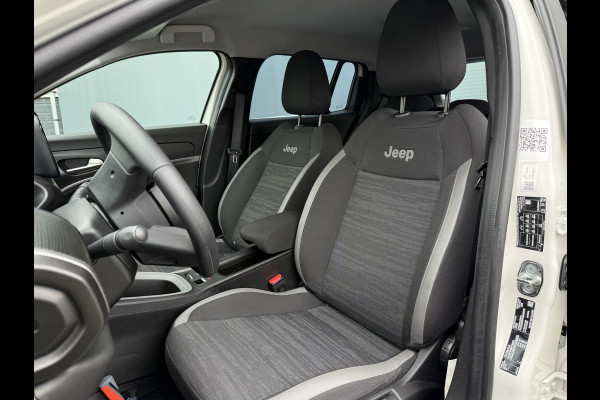 Jeep Avenger BWJ 12-2023 | 157PK Longitude 54 kWh AUTOMAAT | | NAVI | CLIMA | CRUISE | CARPLAY | KEYLESS | PDC | LMV | PRIVACY GLASS |