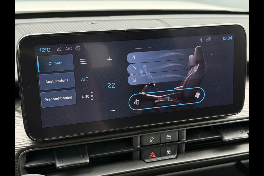 Jeep Avenger BWJ 12-2023 | 157PK Longitude 54 kWh AUTOMAAT | | NAVI | CLIMA | CRUISE | CARPLAY | KEYLESS | PDC | LMV | PRIVACY GLASS |