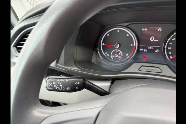 Volkswagen Transporter 2.0 TDI L1H1 / Trekhaak / 3 zits / Cruise / Airco