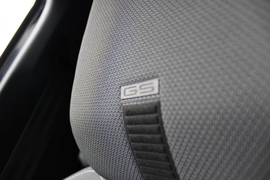 Opel Grandland 1.6 Turbo Plug-in-Hybrid Ultimate | Panoramadak | Trekhaak | Head-Up | FOCAL