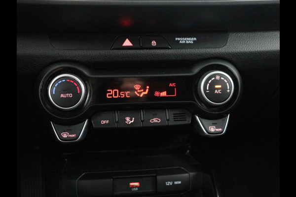 Kia Stonic 1.0 T-GDi MHEV DynamicPlusLine | Adaptive cruise | Carplay | Camera | Keyless | Climate control | DAB | Navigatie | Bluetooth | Parkeerhulp