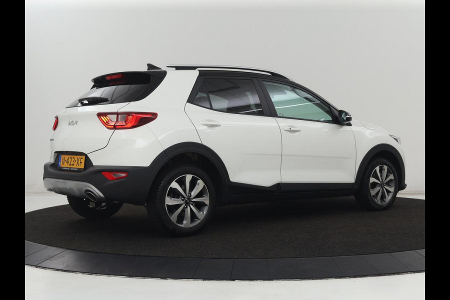 Kia Stonic 1.0 T-GDi MHEV DynamicPlusLine | Adaptive cruise | Carplay | Camera | Keyless | Climate control | DAB | Navigatie | Bluetooth | Parkeerhulp