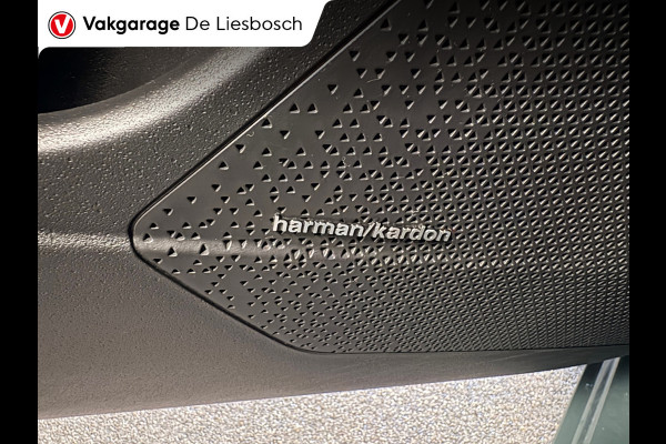 Kia Niro 1.6 GDi Hybrid Launch Edition /Harman-Kardon audio/ head-up /stoel en stuur verwarming+koeling/trekhaak