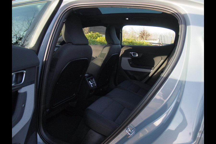 Polestar 2 Long Range Dual Motor Launch Edition 78kWh | Camera | Harman Kardon | Apple Carplay | Cruise Control |