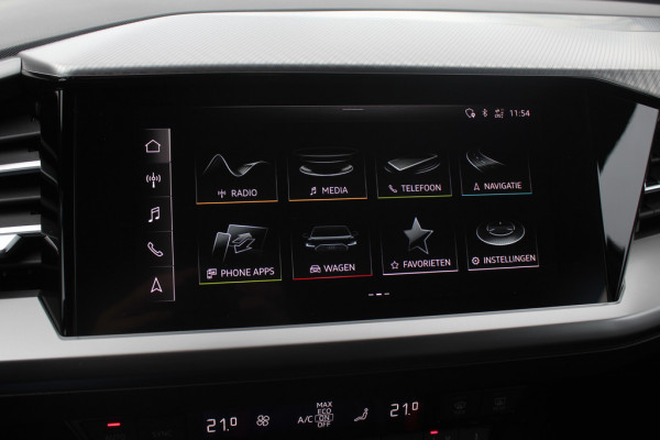 Audi Q4 Sportback e-tron 40 Launch edition Advanced 77 kWh / SOH 93,8% / CarPlay / Matrix LED / Sportstoelen / Sonos Audio / Virtual Cockpit / Parkeerhulp V+A / Intr.voorverwarming / Stoelverwarming / DAB / Cruise Control