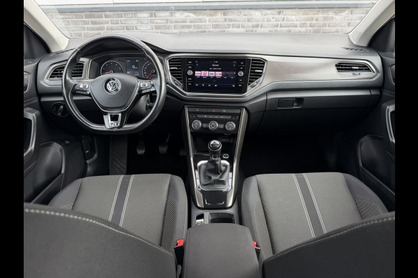 Volkswagen T-Roc 1.0 TSI Style Business | Adaptive Cruise | Climate | Carplay | DAB | Navi