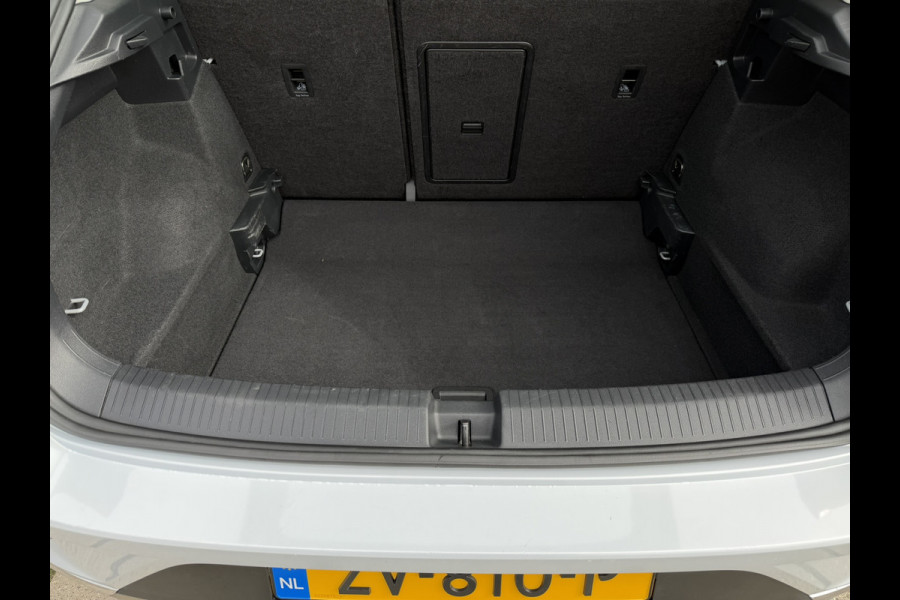 Volkswagen T-Roc 1.0 TSI Style Business | Adaptive Cruise | Climate | Carplay | DAB | Navi