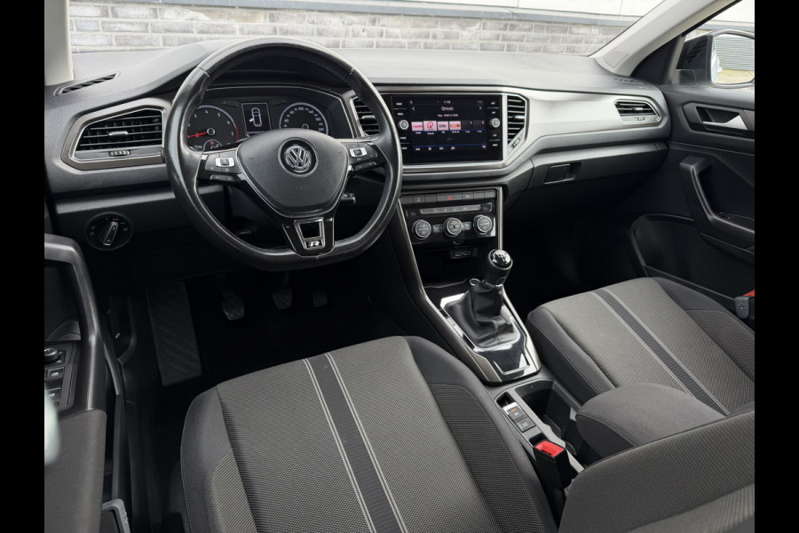 Volkswagen T-Roc 1.0 TSI Style Business | Adaptive Cruise | Climate | Carplay | DAB | Navi