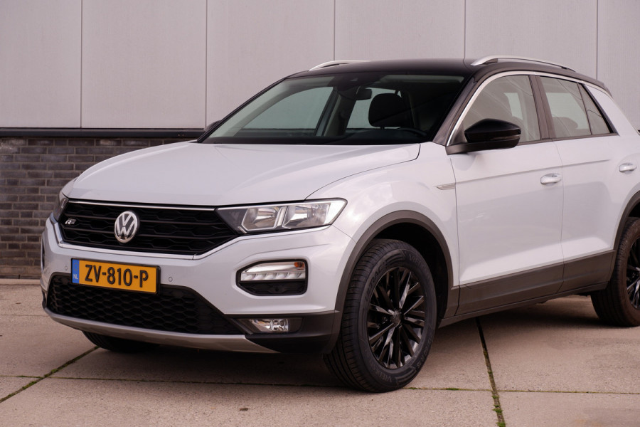 Volkswagen T-Roc 1.0 TSI Style Business | Adaptive Cruise | Climate | Carplay | DAB | Navi