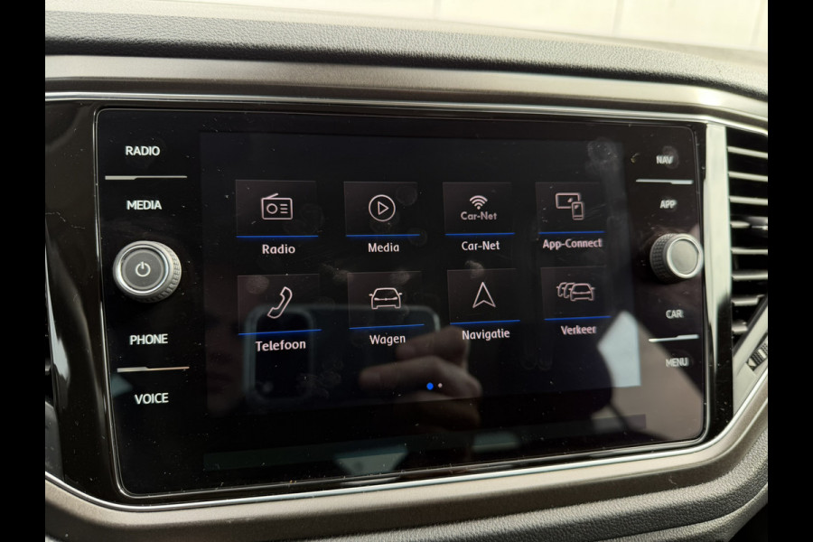 Volkswagen T-Roc 1.0 TSI Style Business | Adaptive Cruise | Climate | Carplay | DAB | Navi