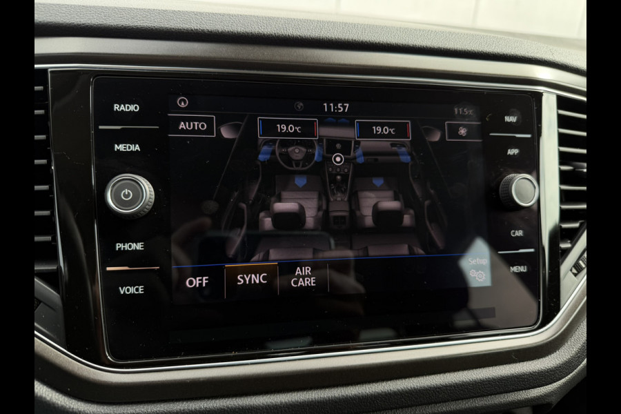 Volkswagen T-Roc 1.0 TSI Style Business | Adaptive Cruise | Climate | Carplay | DAB | Navi