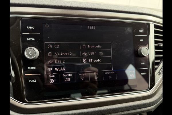 Volkswagen T-Roc 1.0 TSI Style Business | Adaptive Cruise | Climate | Carplay | DAB | Navi