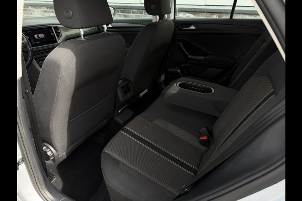 Volkswagen T-Roc 1.0 TSI Style Business | Adaptive Cruise | Climate | Carplay | DAB | Navi