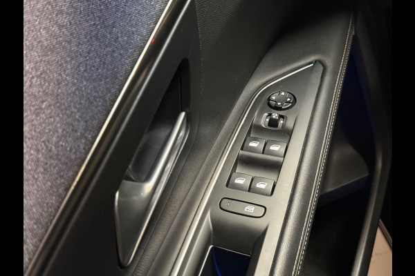 Peugeot 3008 1.2 PureTech Blue Lease Premium