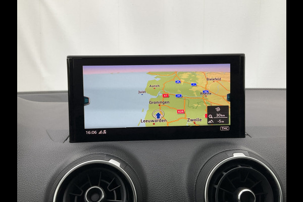 Audi Q2 1.6 TDI Sport Pro Line Pano.dak Leer Virtual DAB Trekhaak