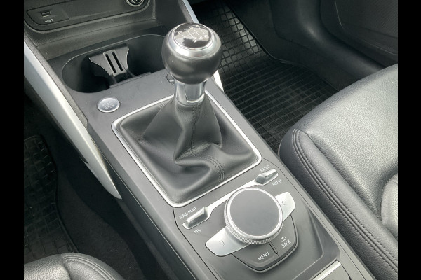 Audi Q2 1.6 TDI Sport Pro Line Pano.dak Leer Virtual DAB Trekhaak