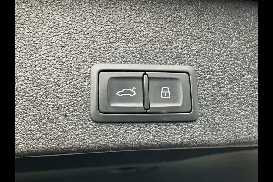 Audi Q2 1.6 TDI Sport Pro Line Pano.dak Leer Virtual DAB Trekhaak