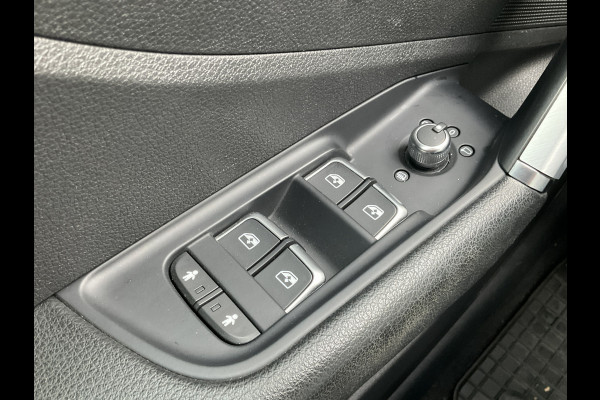Audi Q2 1.6 TDI Sport Pro Line Pano.dak Leer Virtual DAB Trekhaak