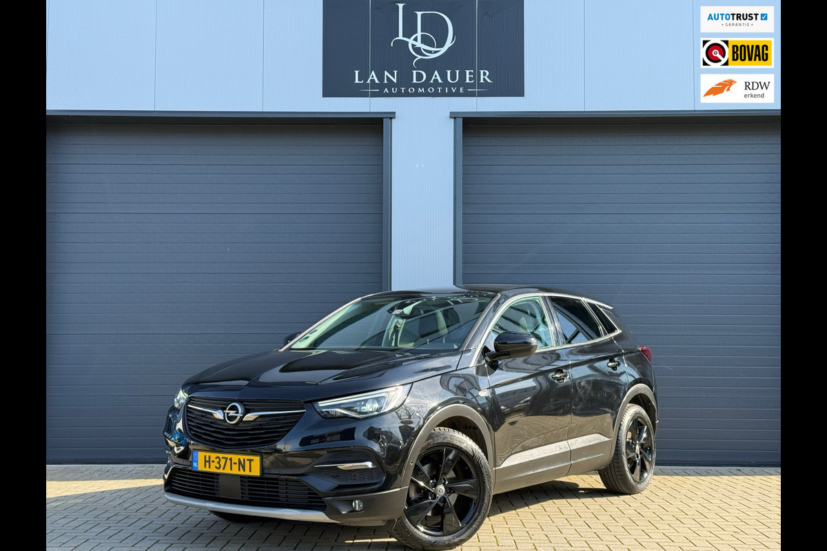 Opel Grandland X 1.2 Turbo PANO / CARPLAY / CAMERA / AUTOMAAT / STUURVERWARMING / WINTERPAKKET /