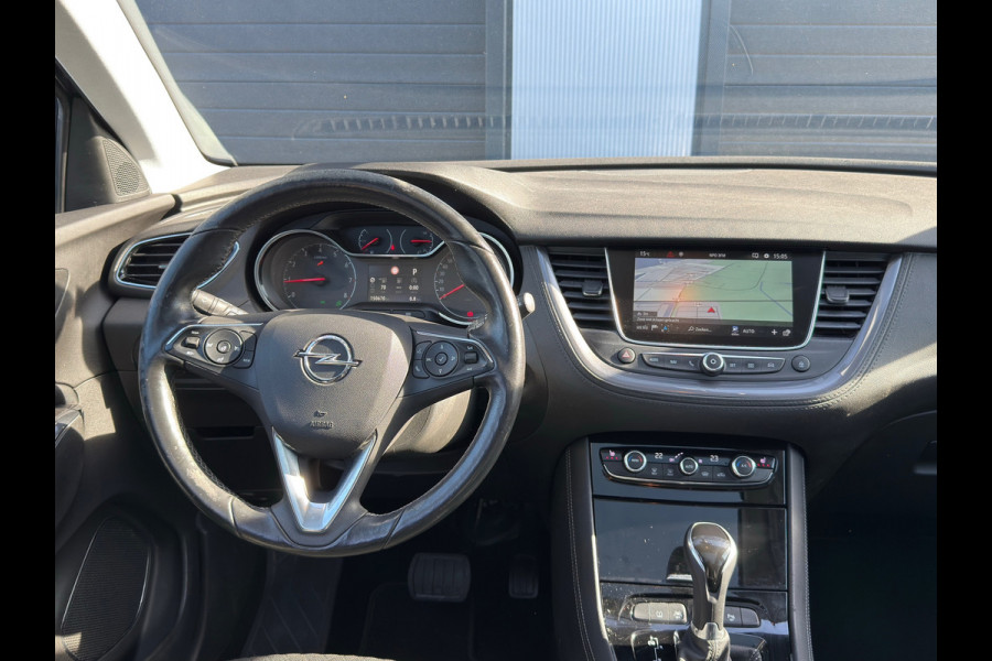 Opel Grandland X 1.2 Turbo PANO / CARPLAY / CAMERA / AUTOMAAT / STUURVERWARMING / WINTERPAKKET /